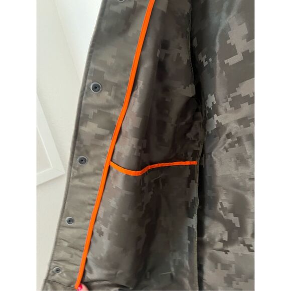 Nike Men's Las Vegas Raiders  Camo Salute to Service Sideline Full-Snap Lightwei - Picture 7 of 9